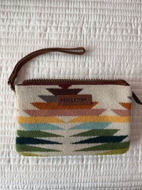 Pendleton Wool “Three Pocket Keeper” wallet / wristlet pouch
